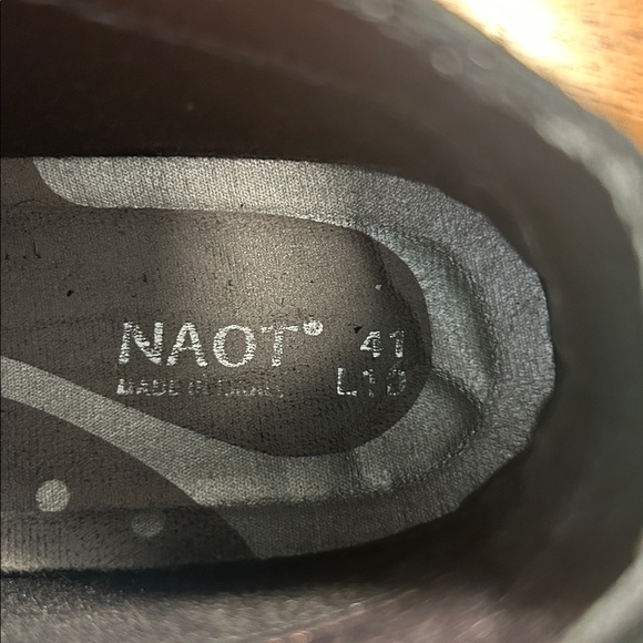 Women’s Naot Helm black leather/suede ankle booties size 41EU/10US - Picture 9 of 9